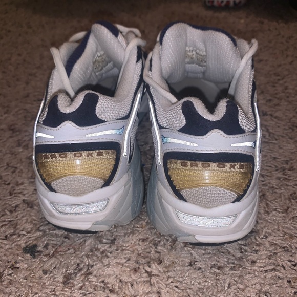 Adrenaline GTS Men’s Sneakers - Picture 8 of 10